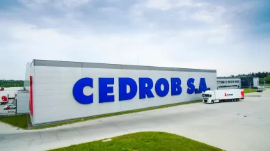 Pracownik produkcji w Zakładzie Drobiarskim w Niepołomicach